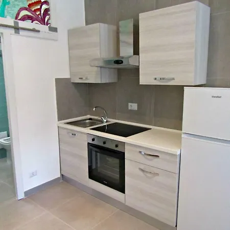 Maison Nini - Vicino Metro E Lungomare - Relax A Napoli Vakantiehuis *